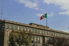 Fiscalías mexicanas arrastran 2.6 millones de casos sin resolver pese a la reforma judicial