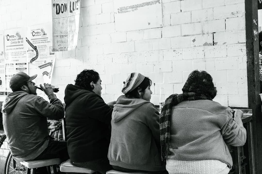 Partidos podrán consultar al INE sobre riesgos de aspirantes antes de definir candidaturas para 2027 (imagen adicional)