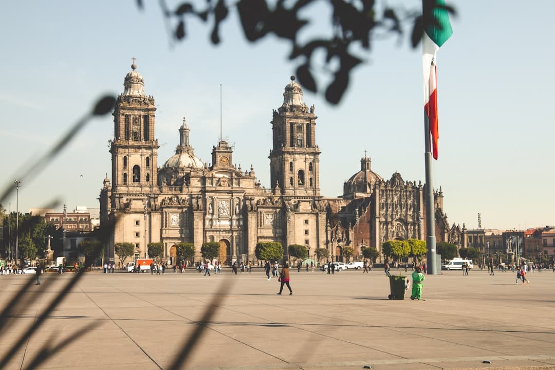 Hugo Aguilar Ortiz: la nueva ley indígena dará derechos plenos a una cuarta parte de la población mexicana (imagen adicional)